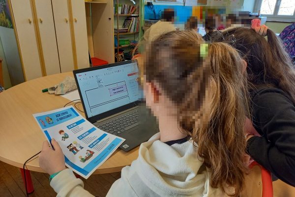 Création numérique école primaire
