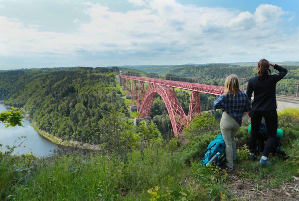 Randonnée au Viaduc de Garabit ©Hervé VIDAL
