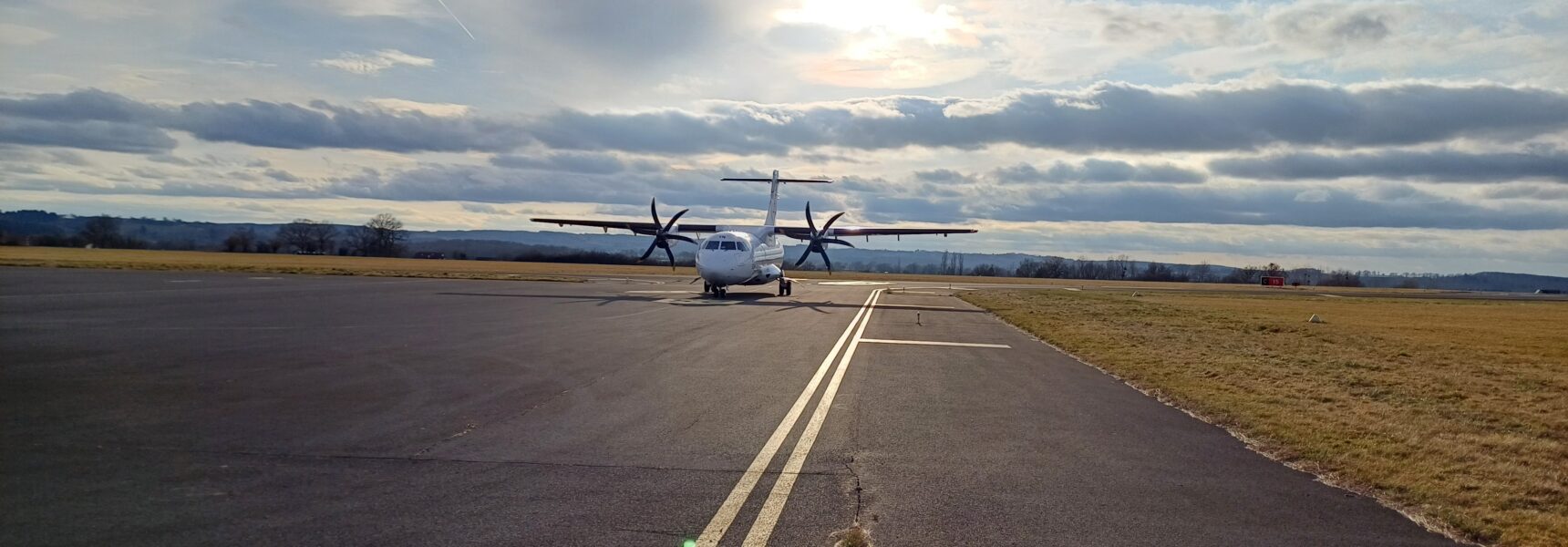 avion Aurillac F. Marchal