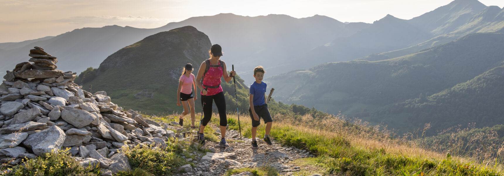 Randonnée en famille au Puy Griou dans le Cantal