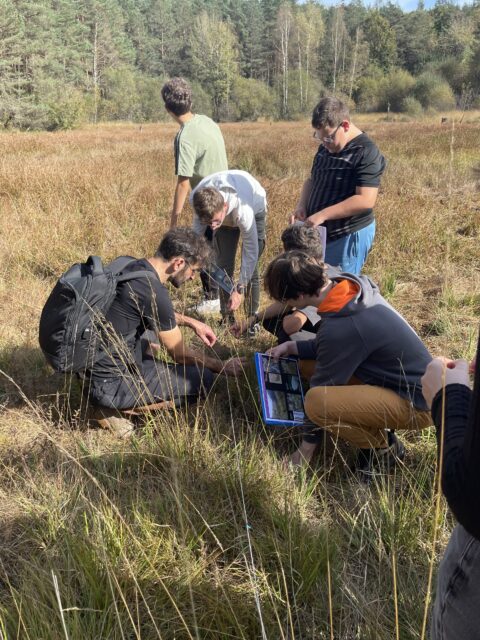 Sortie Scolaire au Marais du Cassan Espaces Naturels ENS du Cantal