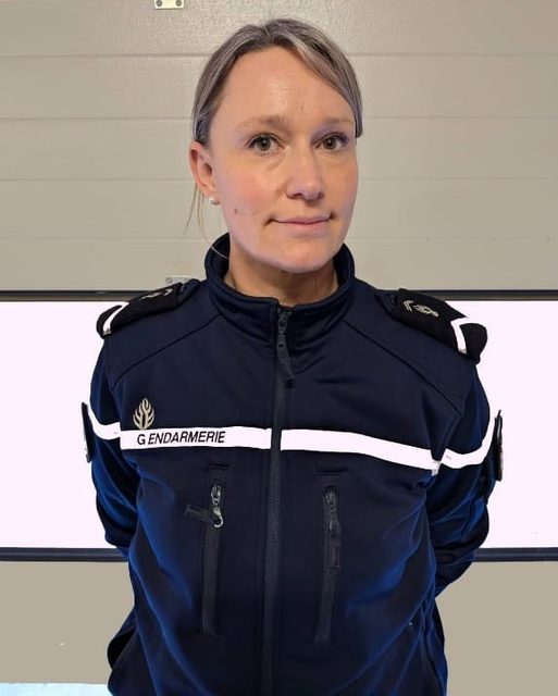 Portrait de Charlotte Carrier, responsable mission Collèges du Cantal et réserviste de la gendarmerie